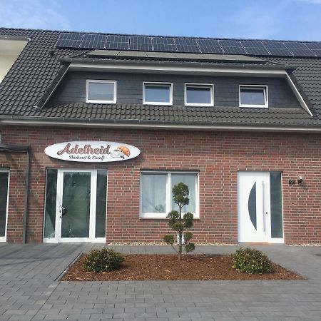 Gaeste Und Messezimmer Adelheidsdorf Exterior foto