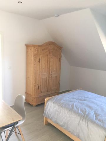 Gaeste Und Messezimmer Adelheidsdorf Exterior foto